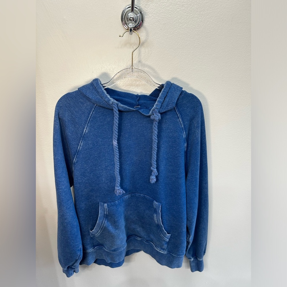 universal thread, denim blue, large
